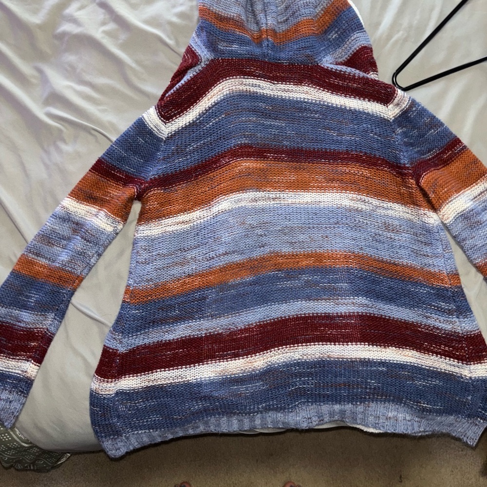 Size: Medium
Striped hooded Cardigan